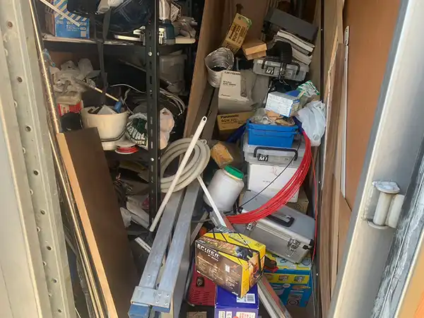 愛知県名古屋市守山区の遺品整理・不用品整理の作業前1