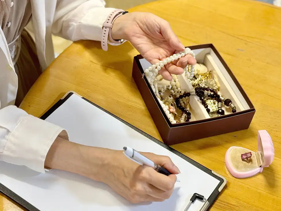 稲沢市の遺品整理｜必ず探すべきもの