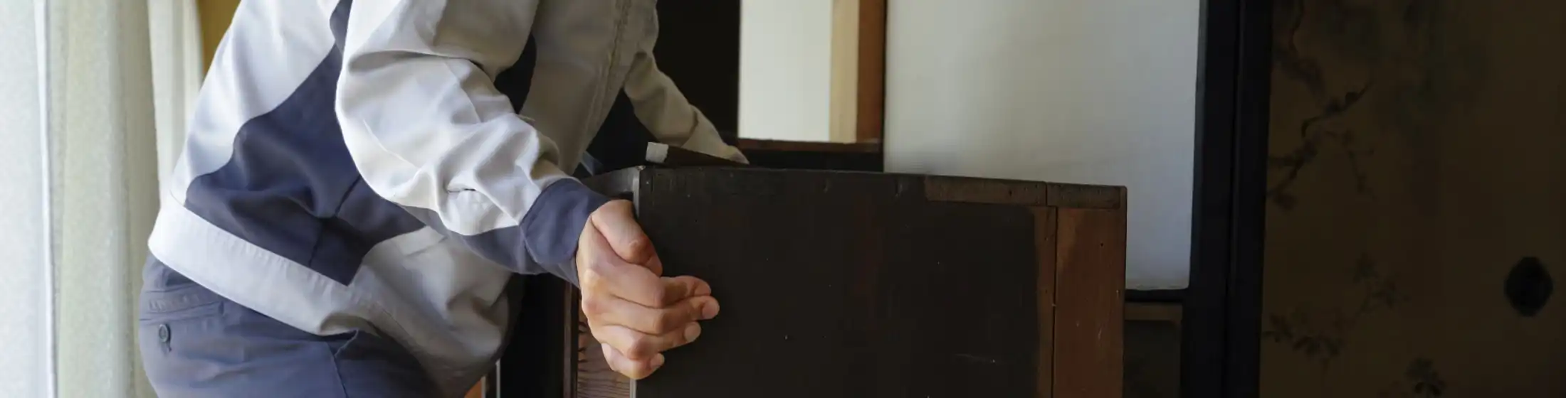 【稲沢市版】遺品整理・生前整理・特殊清掃｜実家問題・空き家対策・費用と現実をプロが解説