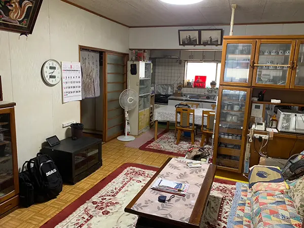 愛知県岩倉市の遺品整理の作業前1